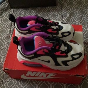Kids Nike size 11